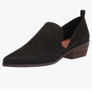 Lucky Mahzan flat shoes in black size 7.5